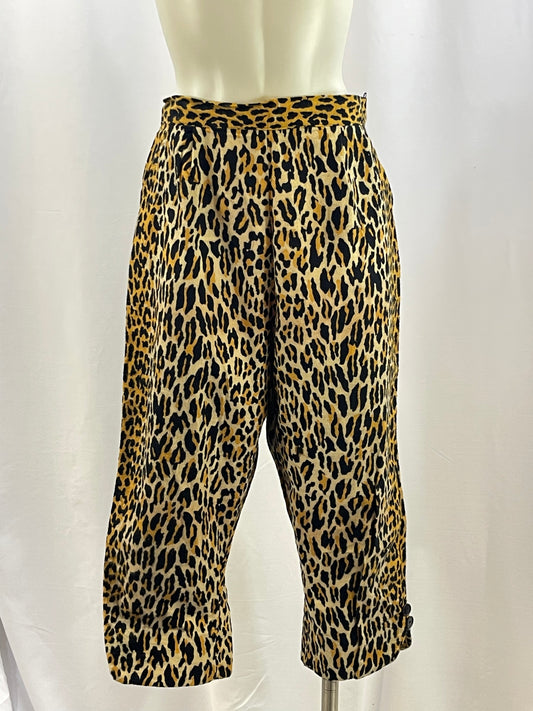 Kermess Leopard Capri Pants