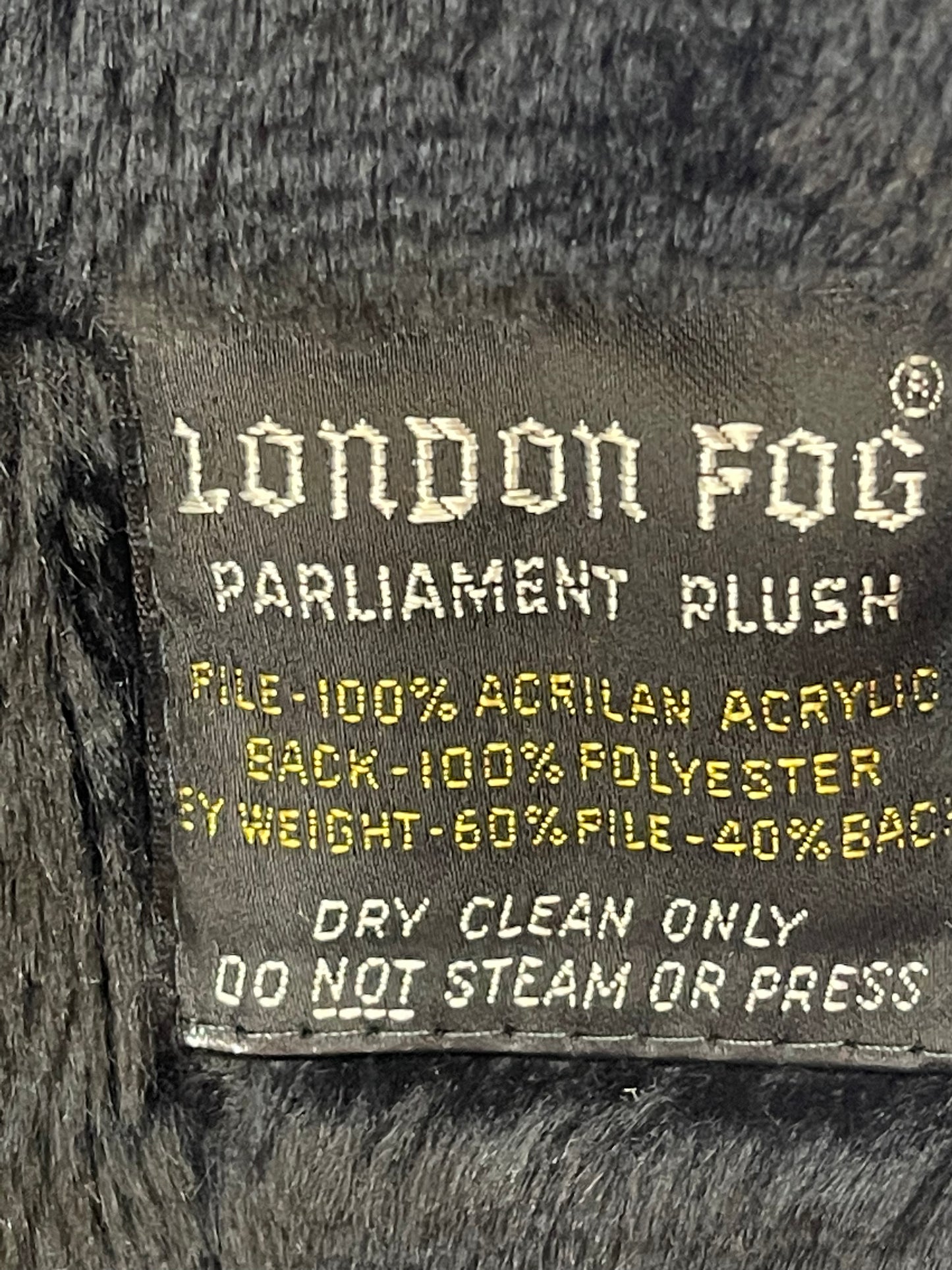 London Fog Overcoat 42 Short