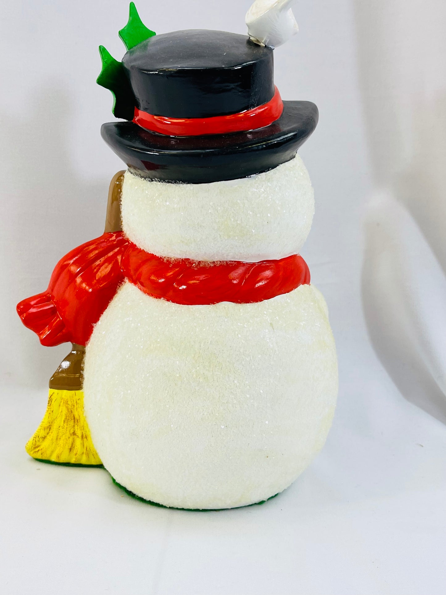 Vintage Snowman With Cute Bird
