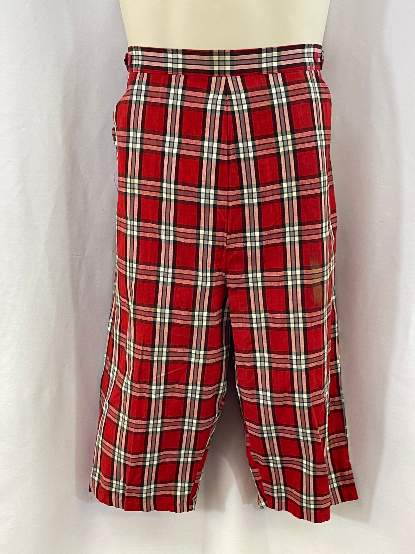 Volup Red Plaid Pedal Pushers