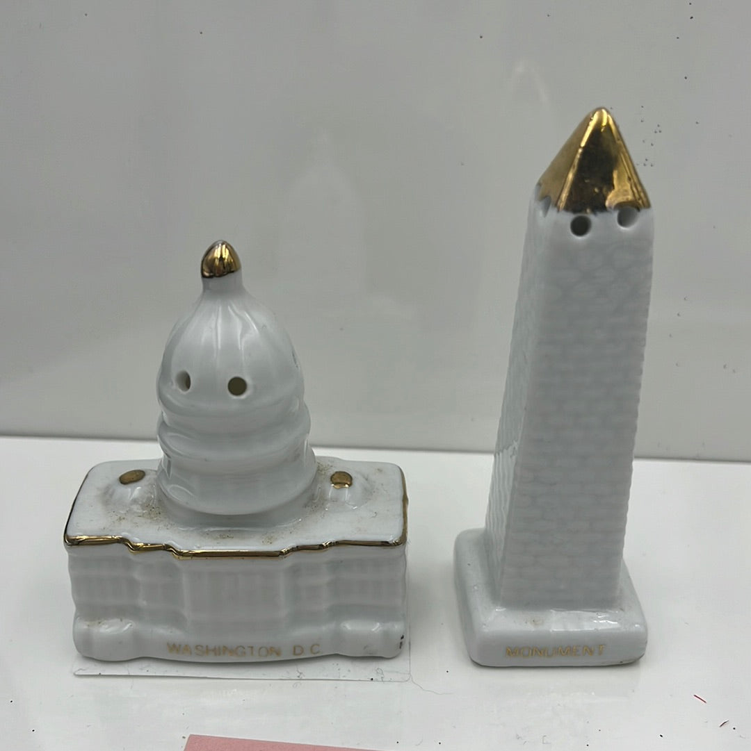 Washington D.C Salt & Pepper Shakers