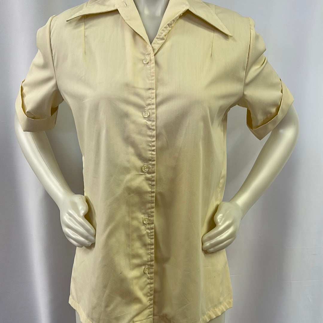 Women’s Dagger Collared Blouse