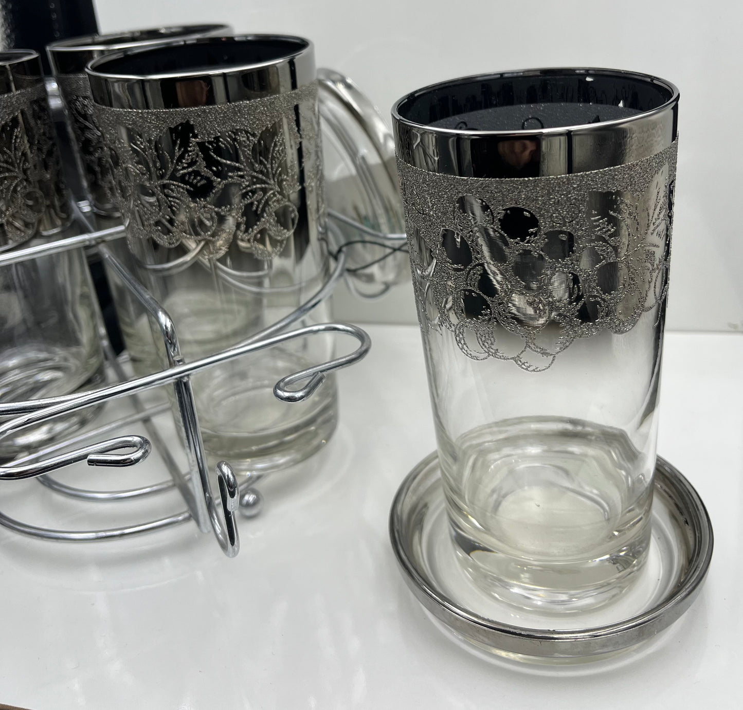 Vitreon Queens Luster set of 4 highball , 4 glass coasters, and metal caddy.