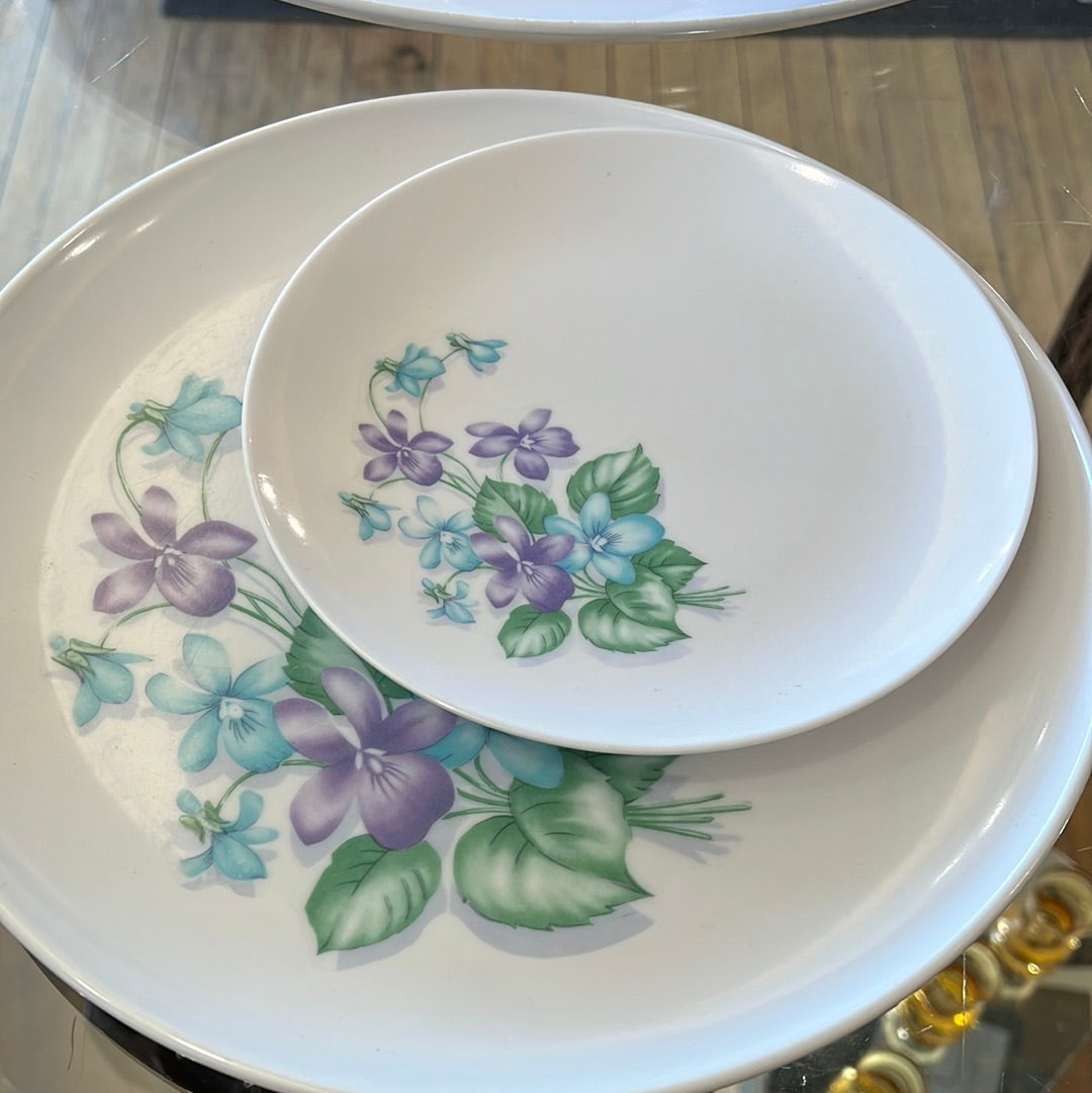 Vintage hotsell melmac dinnerware