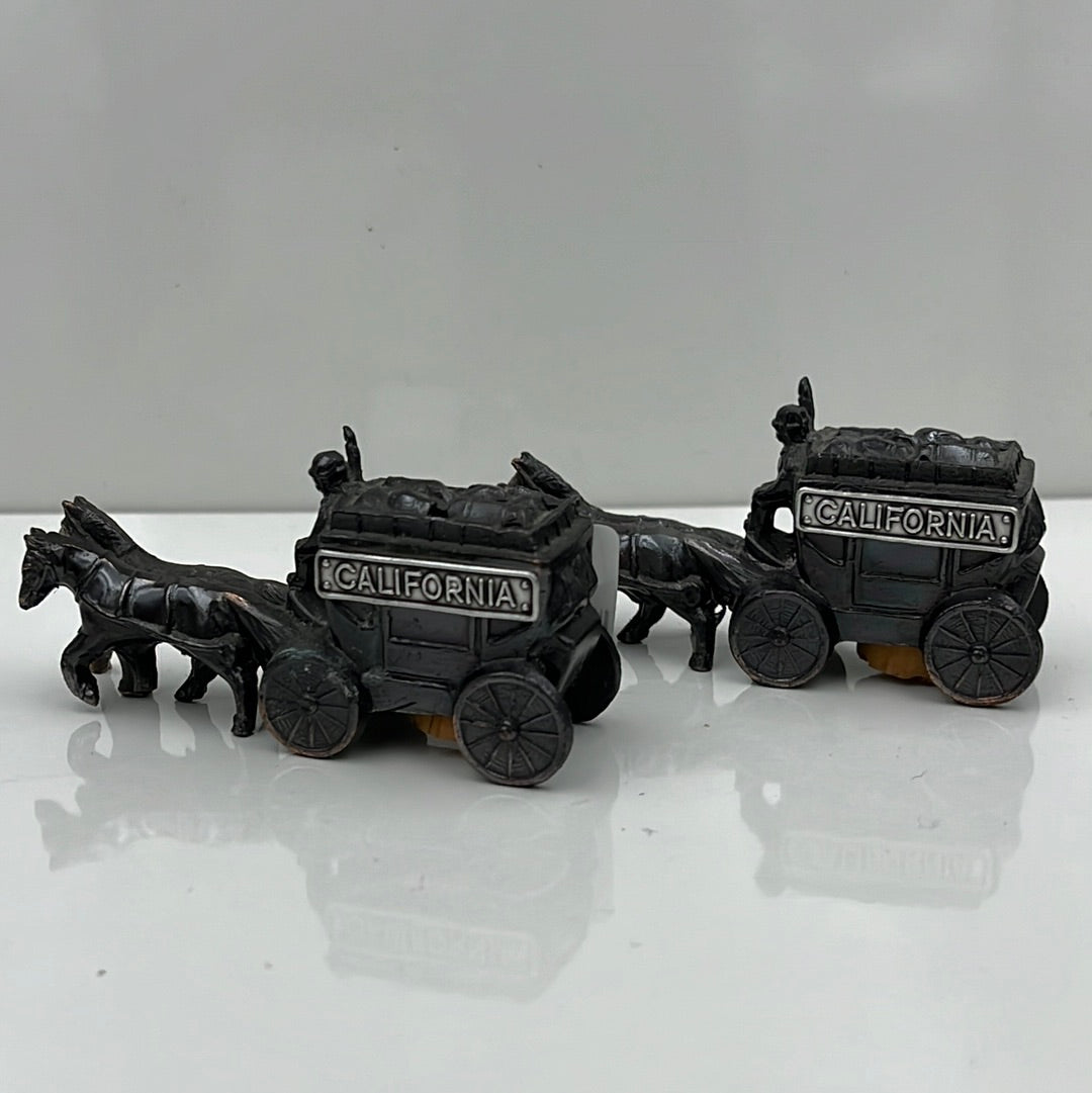 Stage coach and horse salt and pepper shaker