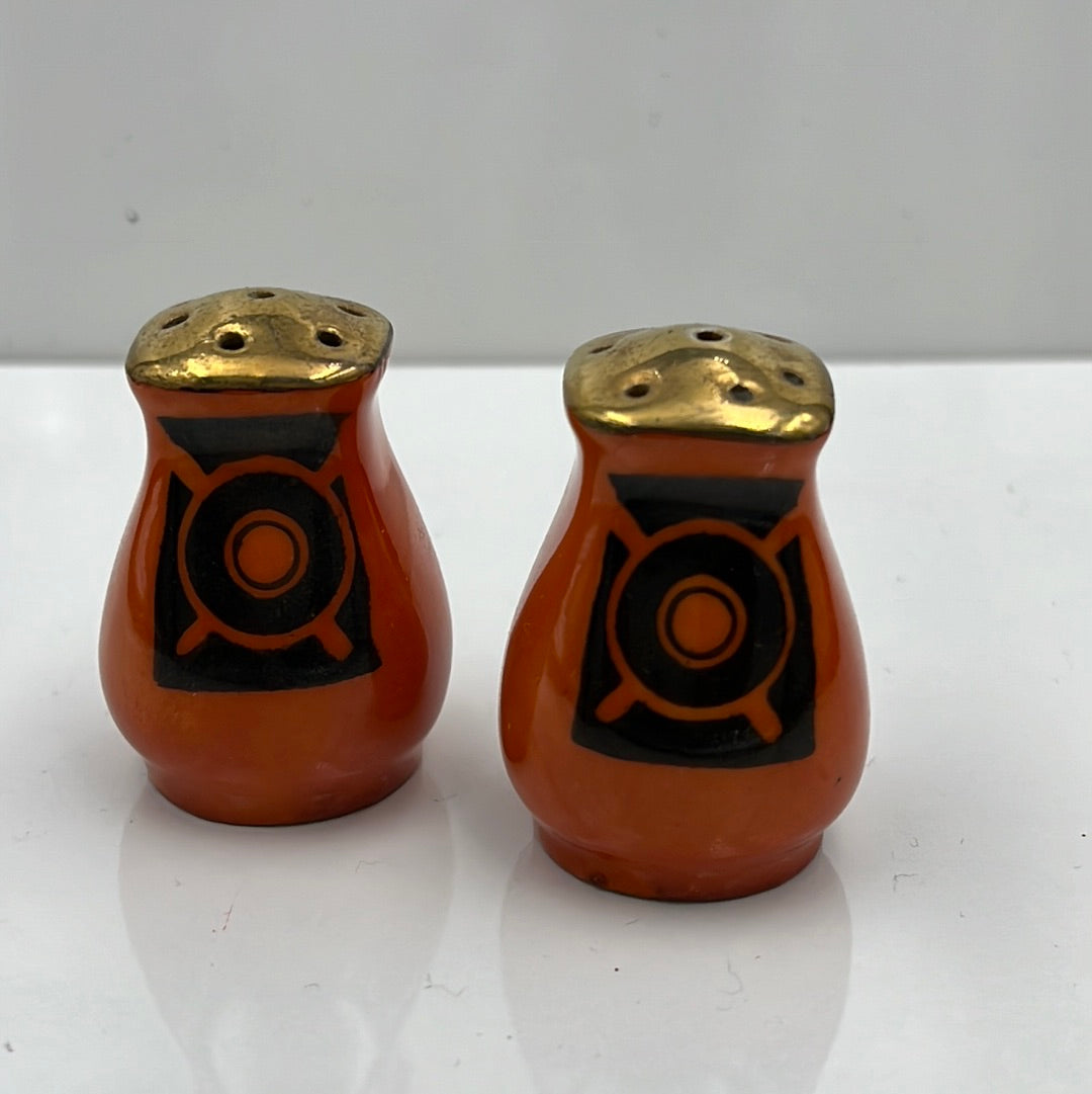 Noritake salt and pepper shakers