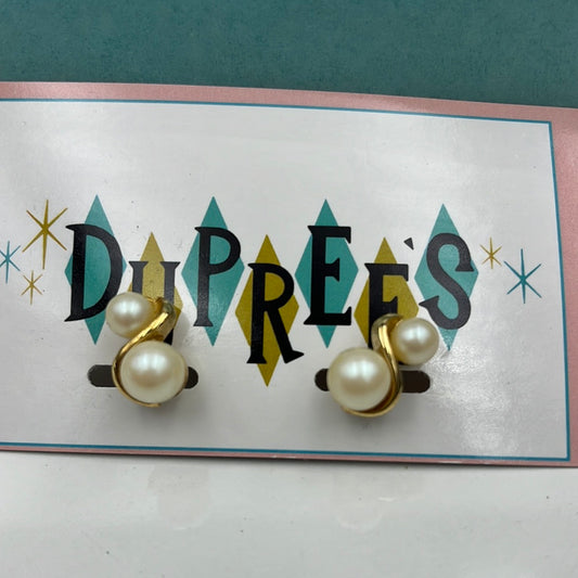 Double pearl clip on earrings