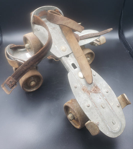 Metal Adjustable Roller Skates