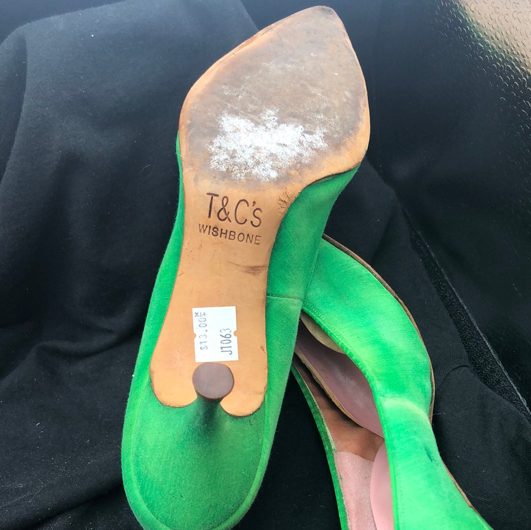 Bright Green Town and Country heel