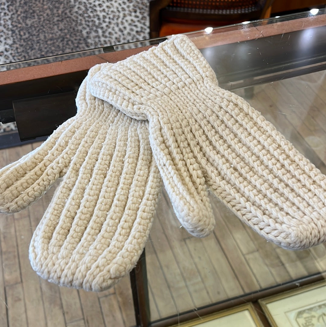 Ivory hand knit mittens