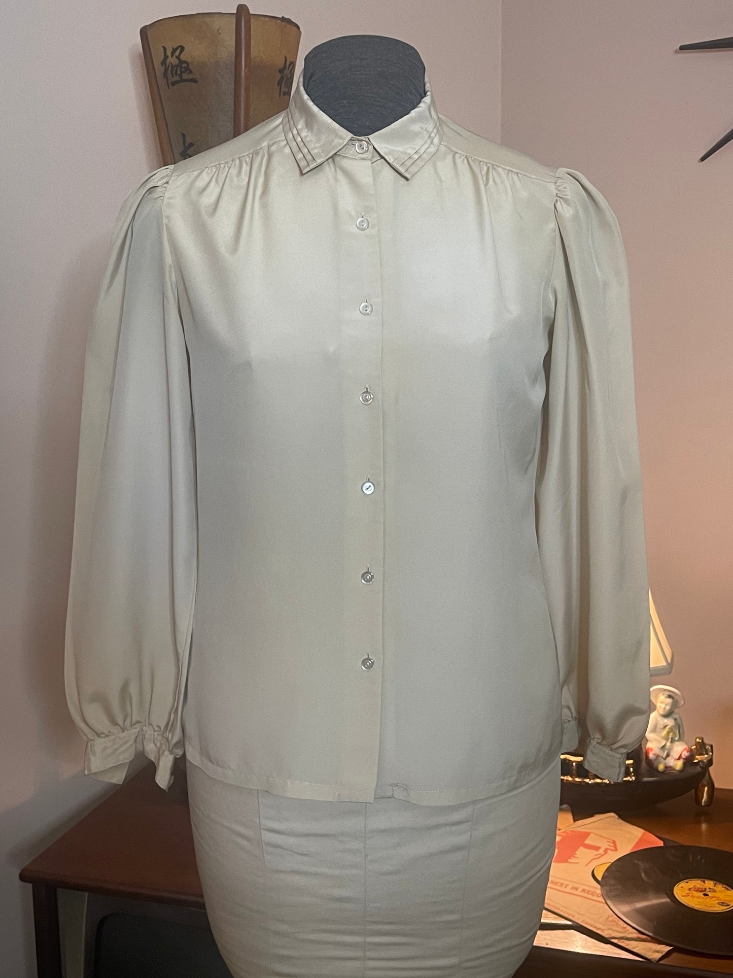 80s Tan Blouse