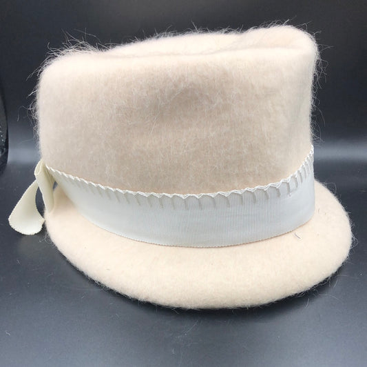Ivory wool and mohair bucket hat