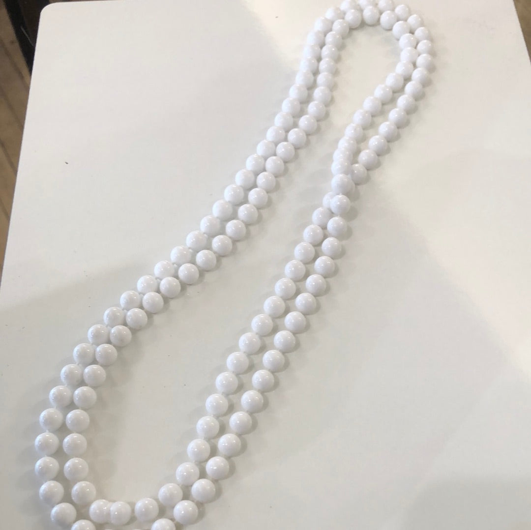 White 6mm round plastic bead necklace