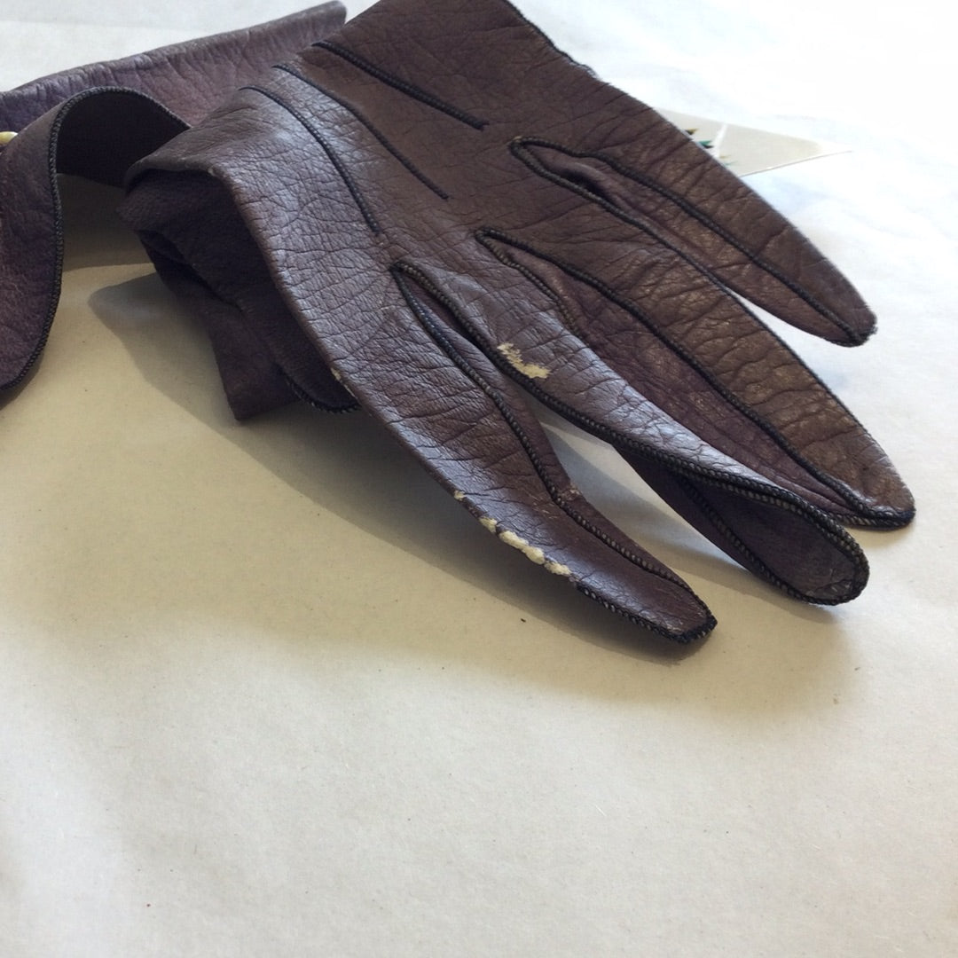 Purple leather gloves