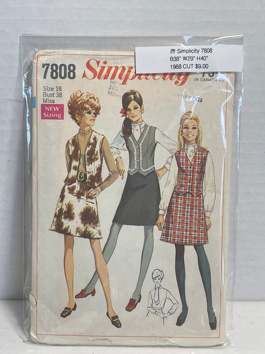 Simplicity 7808