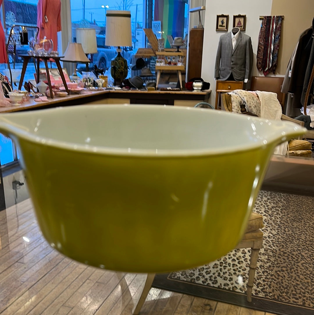 Avocado Green Round Pyrex