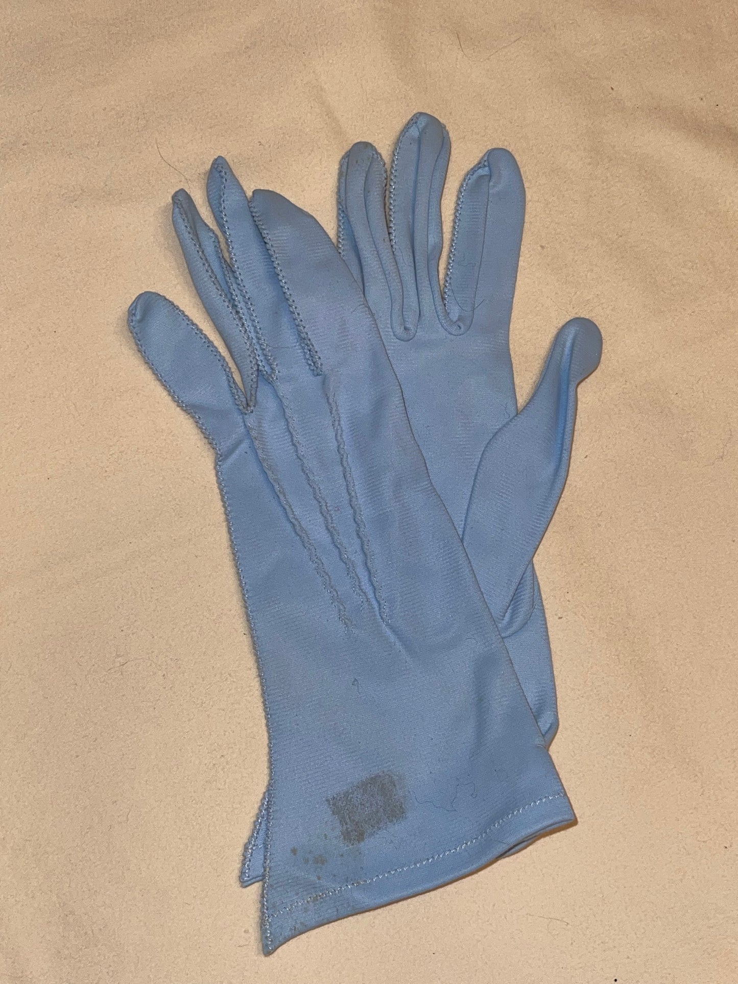 Max Meyer’s Light Blue Nylon Gloves