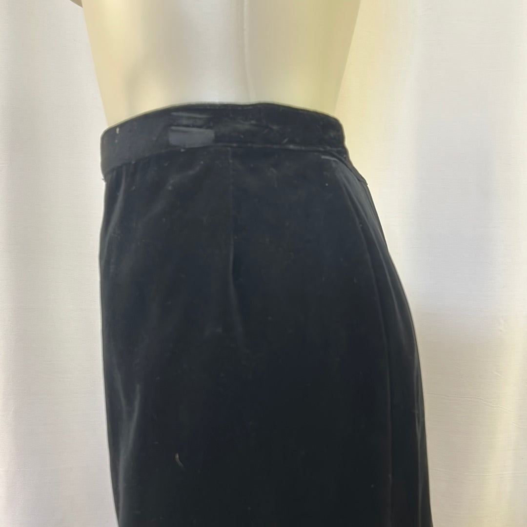 Black Velvet Straight Skirt