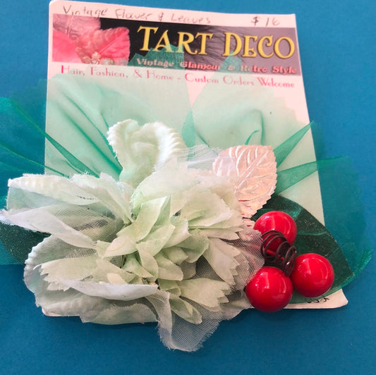 Tart Deco Green flower and hair cherries