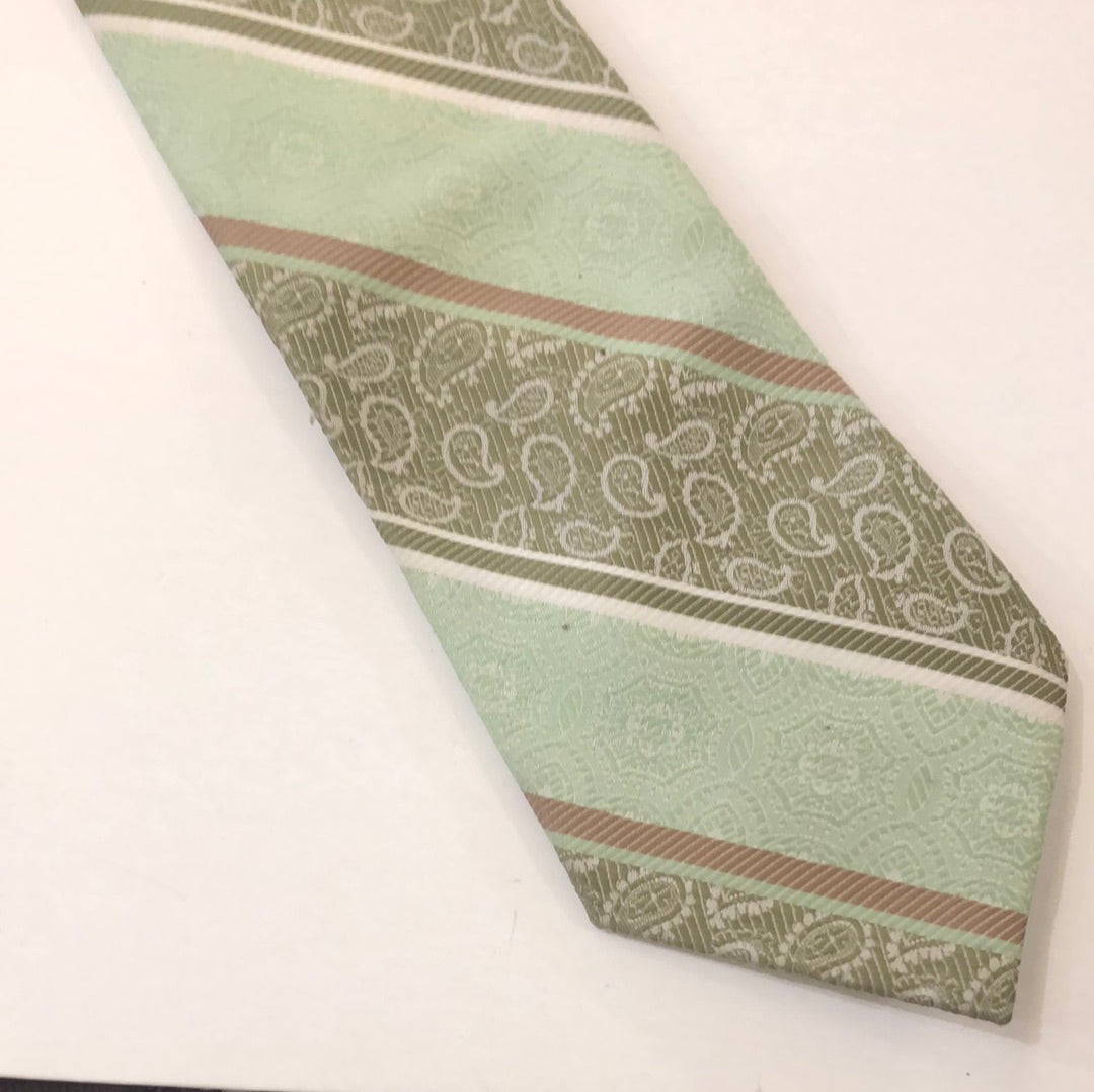 Light Green Paisley Tie