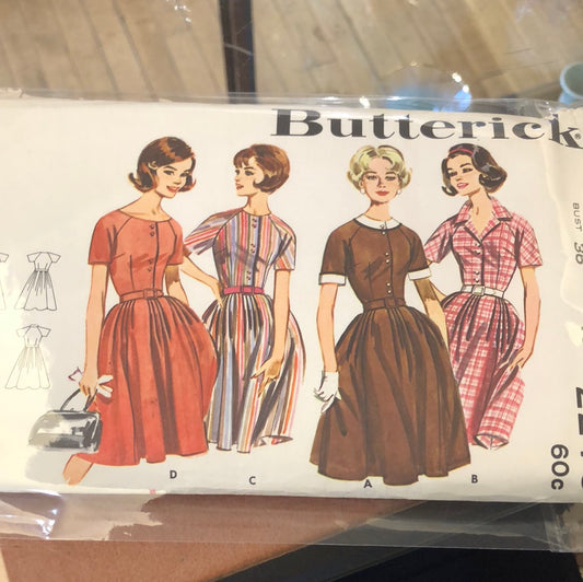 Butterick 2210