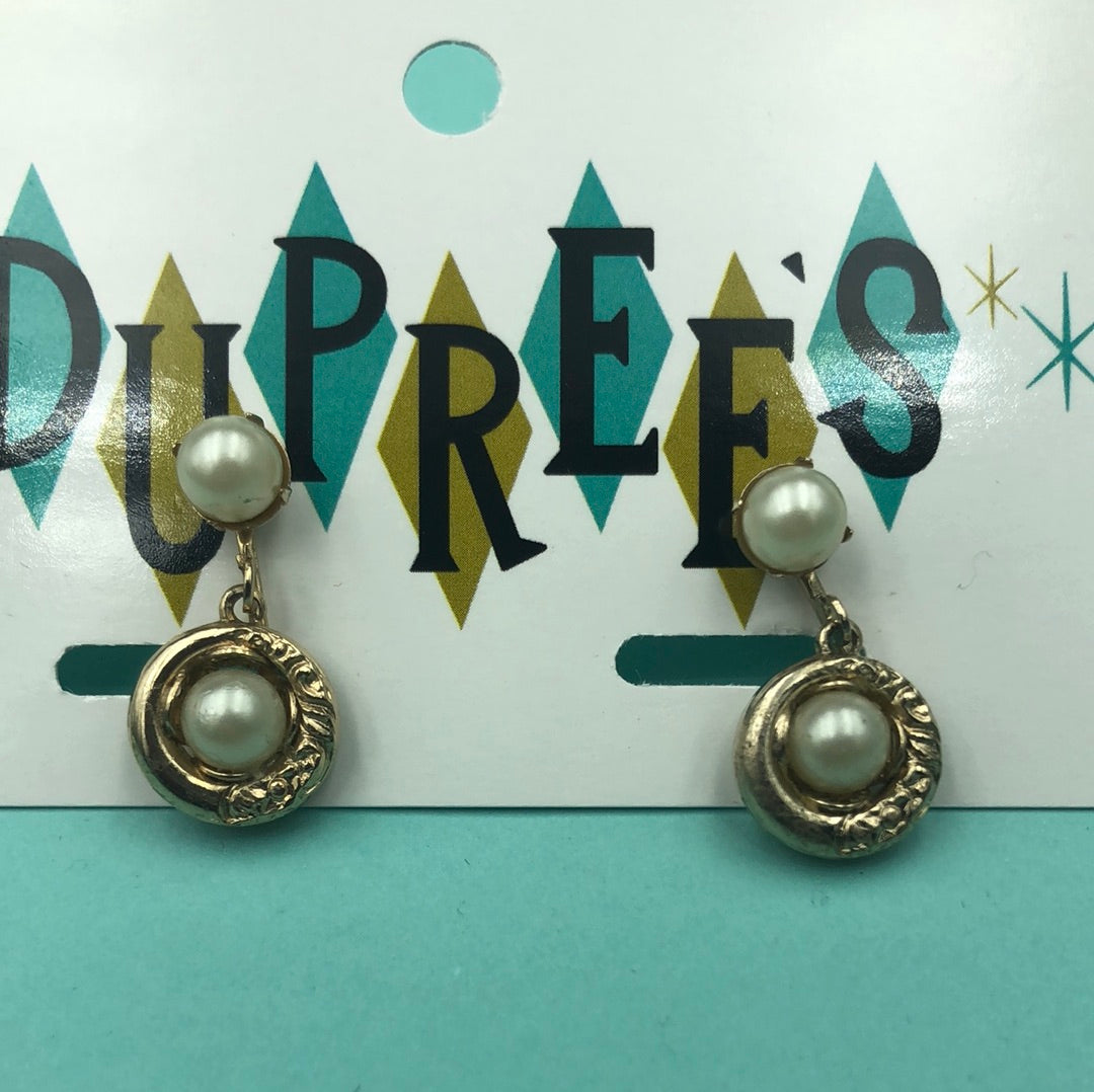 Gold and Pearl dangle clip on earrings
