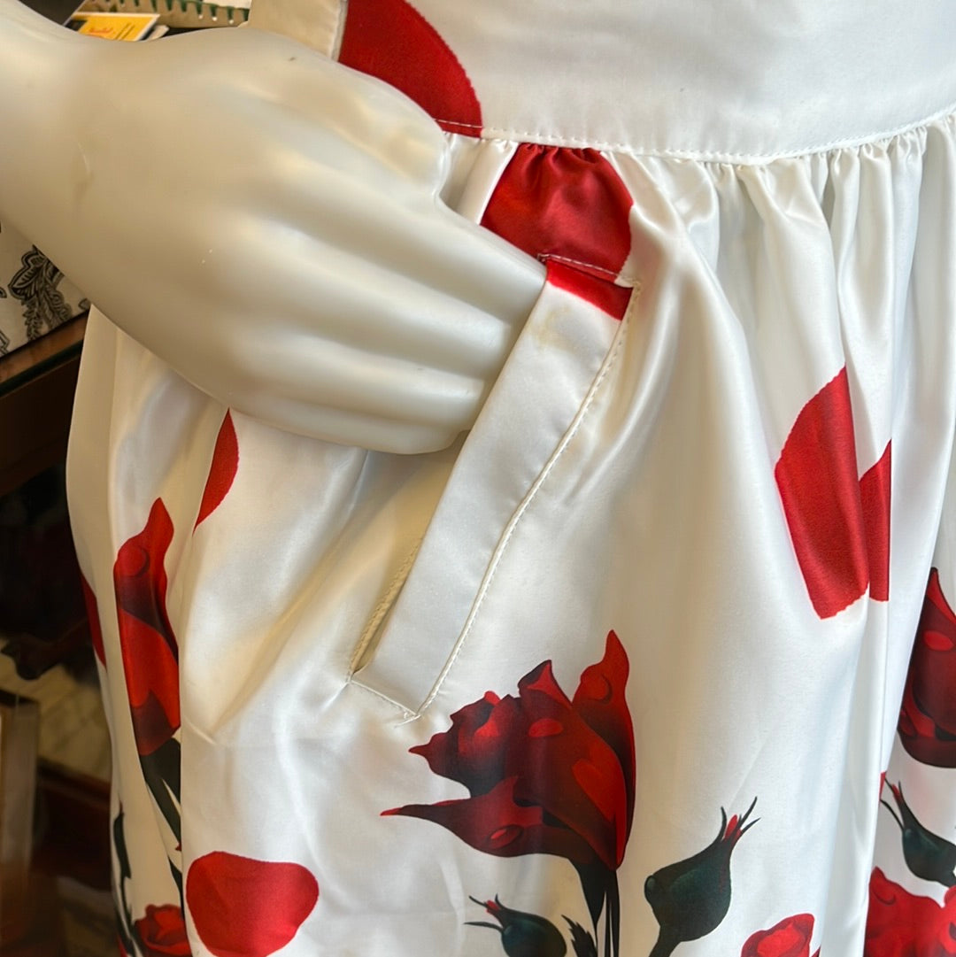 Satin Rose Patterned Skirt