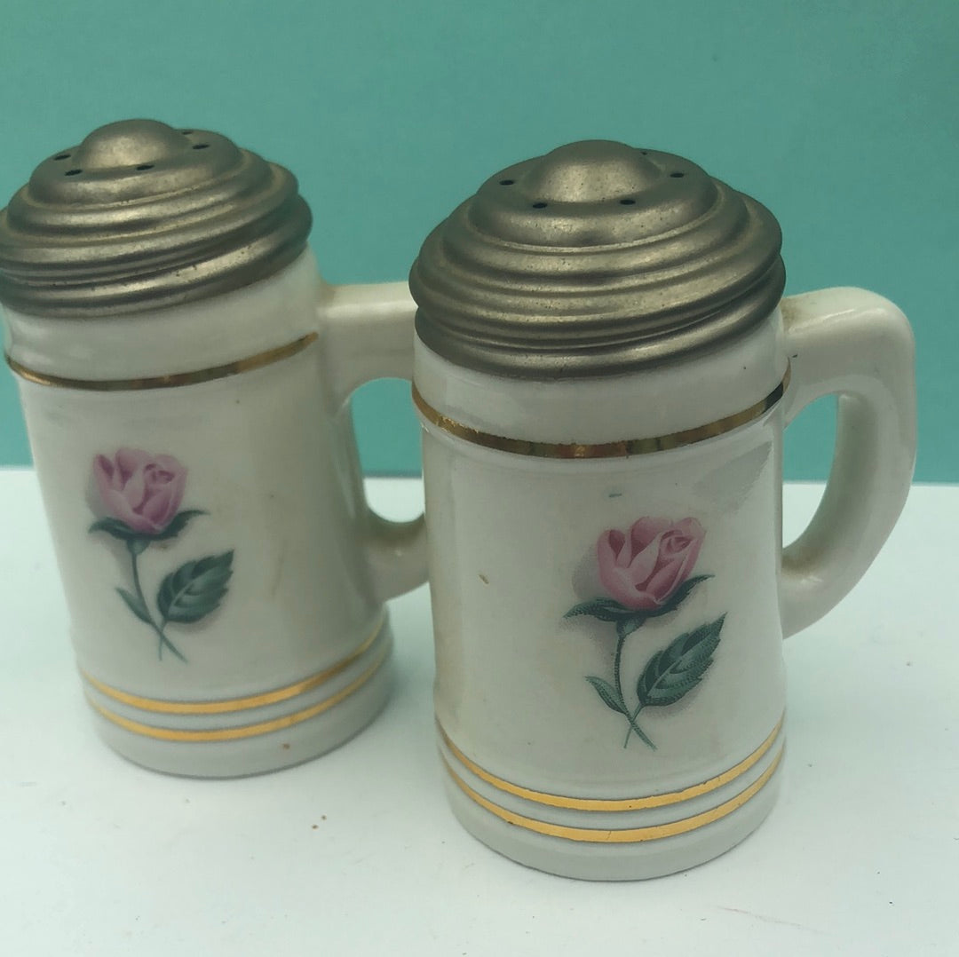 Beer Stein with pink rose salt and pepper shaker