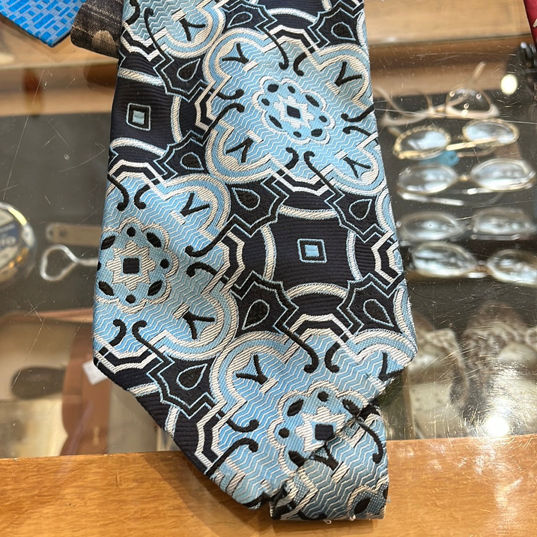 Shades of Blue graphic tie