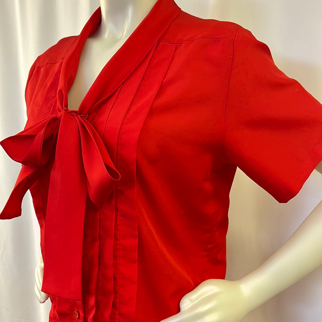 Women’s Candy Apple Blouse