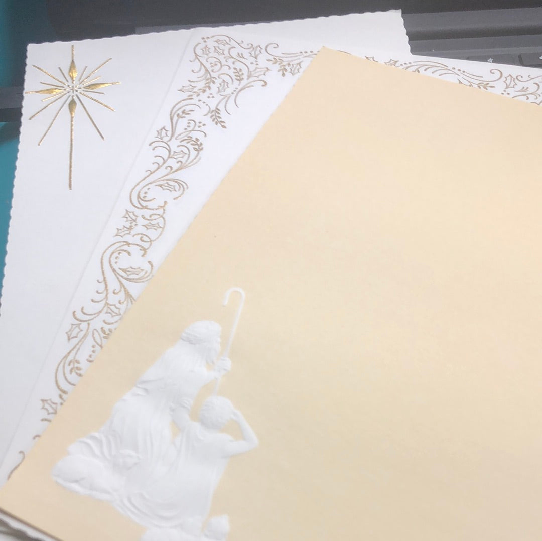 Holiday stationary set with envelopes