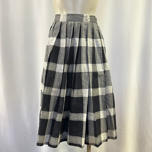 Black & White Pleated Skirt