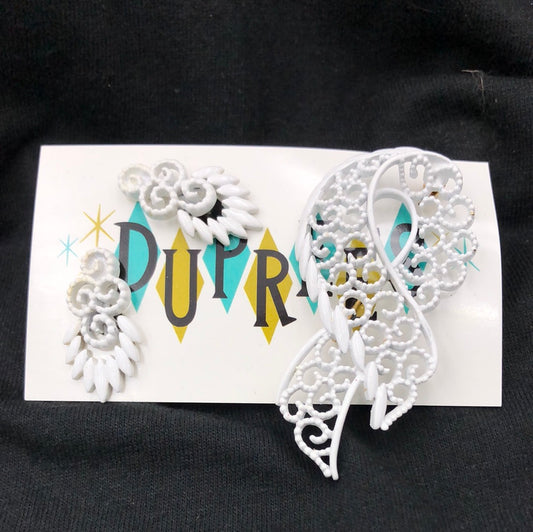 White brooch and clip earring set