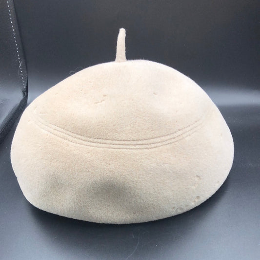 Taupe beret