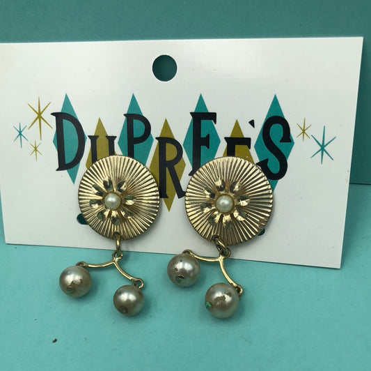 Gold and Faux Pearl clip on earrings